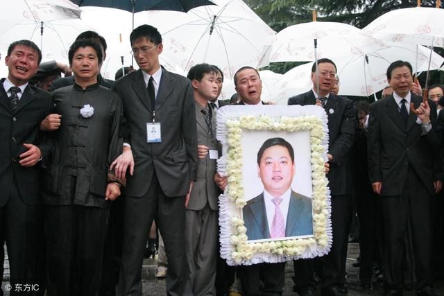 王均瑶的逝去警示:健康远比19亿更重要!