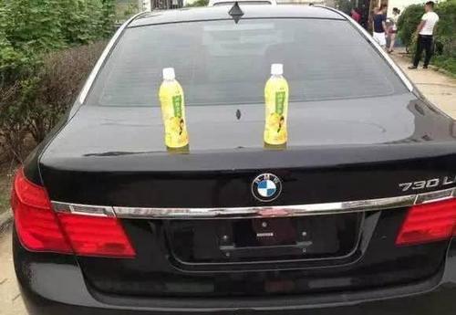 车上面放瓶水是什么意思,算是长见识了!