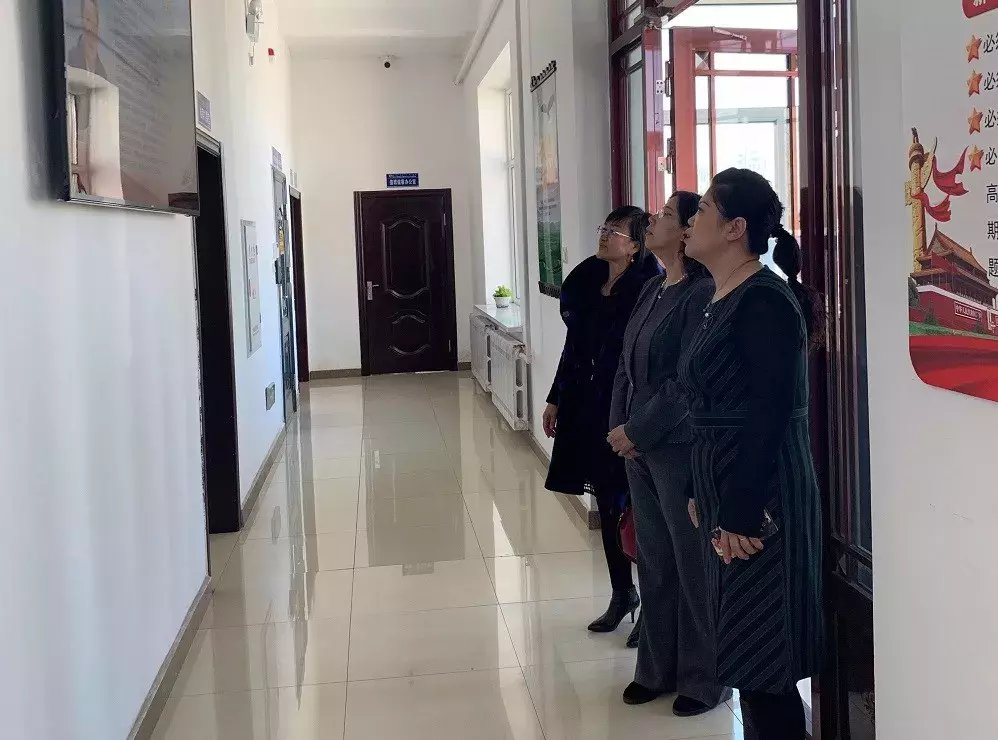 宝矿检察院举办邀请劳动者五一节前走进检察机