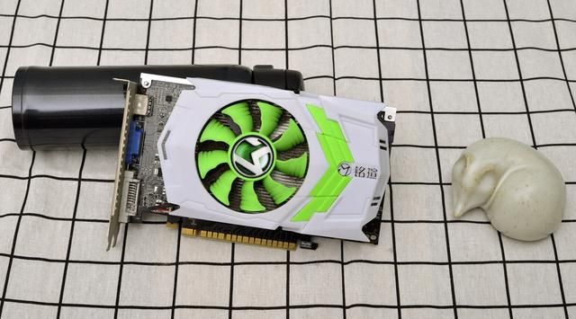 diy永不凋零，入门独显GT1030、GTX750、GT740对比测试