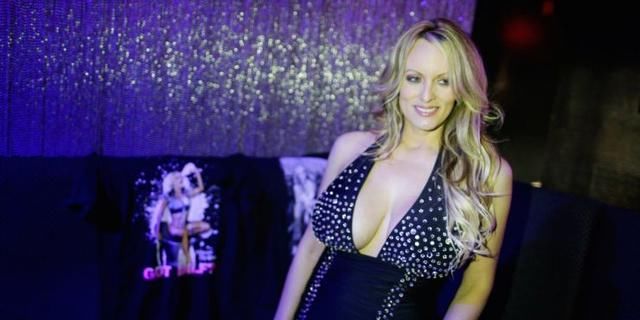 速速围观：白宫公布了特朗普2017年收入 包括给艳星的封口费