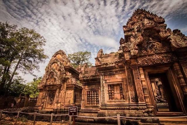 如果忘不掉过去，那就去吴哥窟。如果想开启新生活，那就去吴哥窟