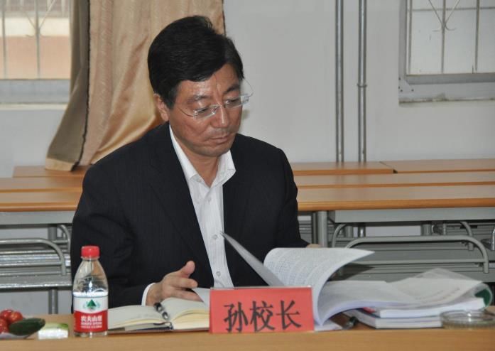 因小学不公布学生成绩,家长怒打12345投诉,事