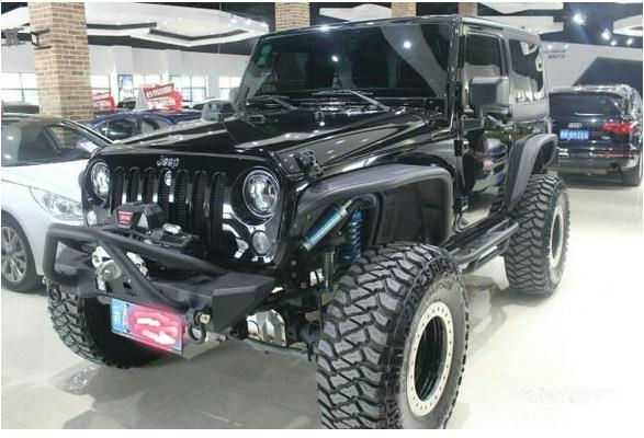 先拿牧马人开刀,乌鲁木齐交警严查非法改装车