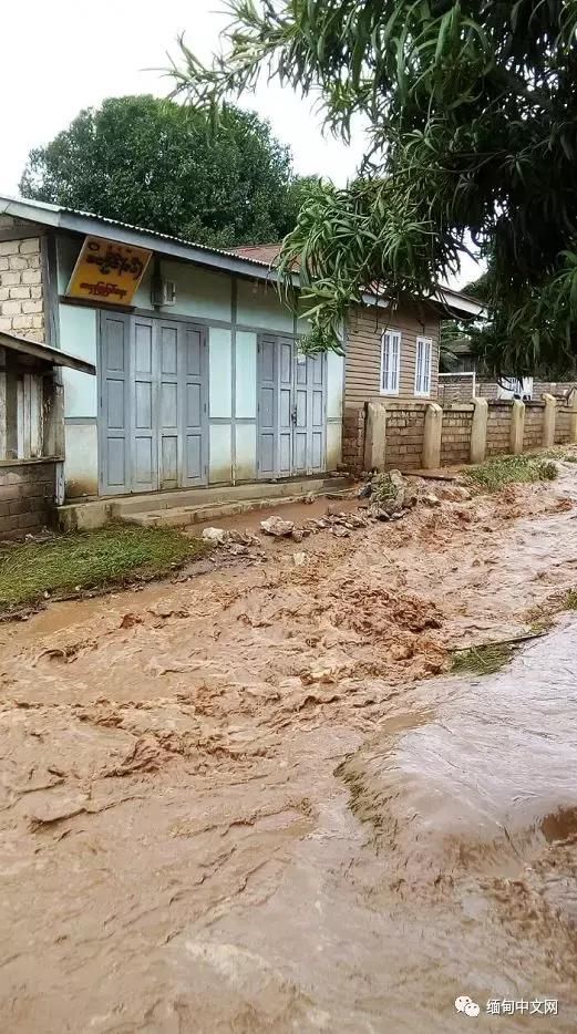 缅甸南兰、东枝、贵慨多地遭大暴雨袭击，受灾严重