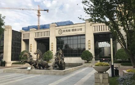 情侣分手后购房合同上女友名字能否去掉?房管