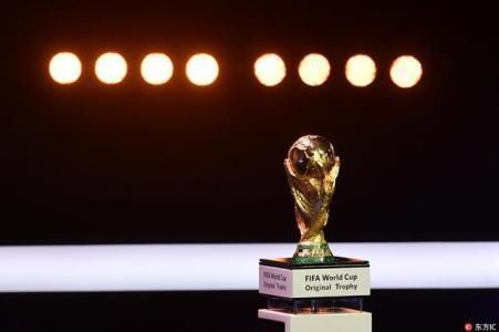 FIFA公布最新排行榜!法国登顶,德国已跌出前1
