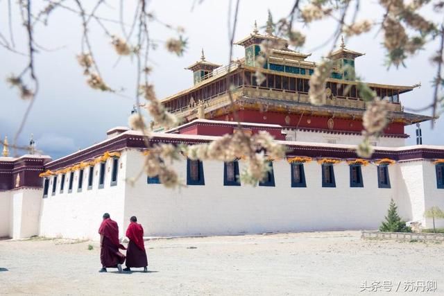 来到桑耶寺，读完《苦修者的圣地》，我才知道六年入藏只是开始