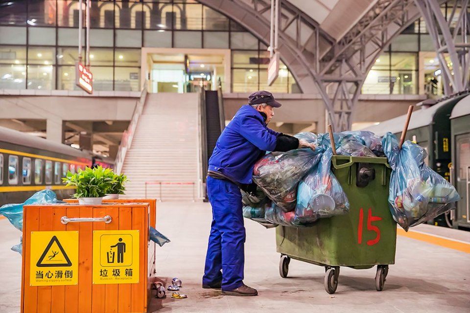 你能想象光谷几十万人离开后的样子吗?最怕空气突然安静.......