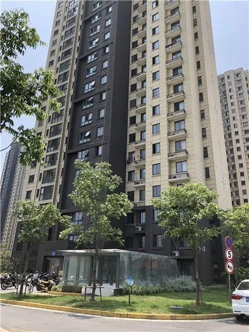 要用公共服务化解禁止逝者走电梯的矛盾