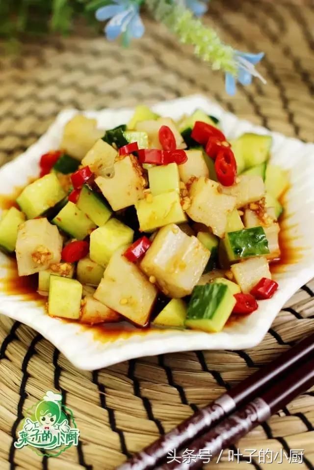 这12道素凉菜，道道好做又好吃，过年家宴爽口又清肠！