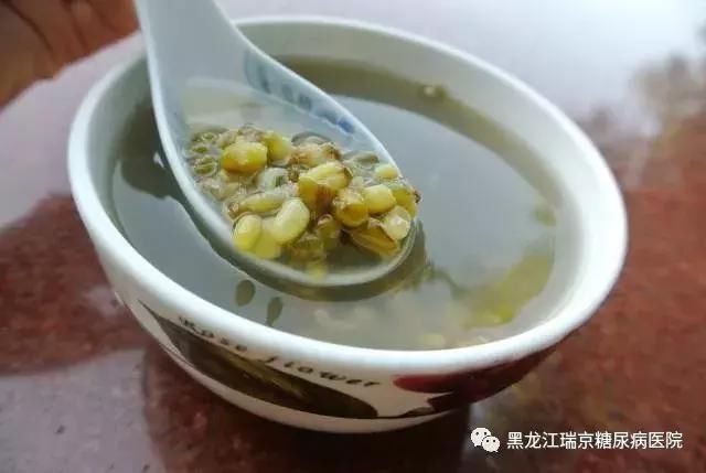 夏季糖尿病人要想血糖好，从防中暑开始