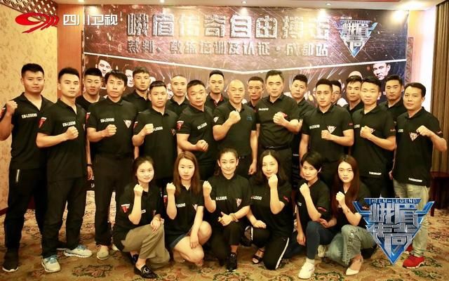 t016ee78a9229de360b.jpg