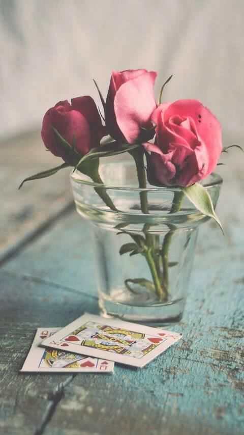 十条句子,饮一坛醇酒,流芳香满溢,梦里忖度姻缘