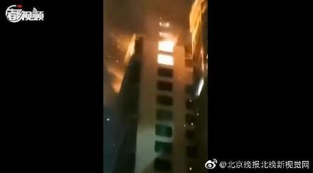 中山一小区住宅发生火灾