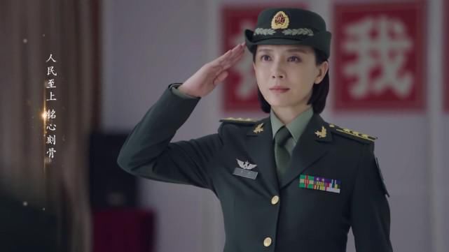 2020年两部抗疫剧，不标注原型的背后原因，暖心又让人感动！