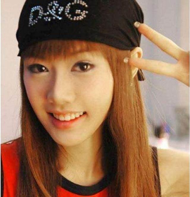 明明是仙女却偏要去整容,张檬不是最惨的,24岁