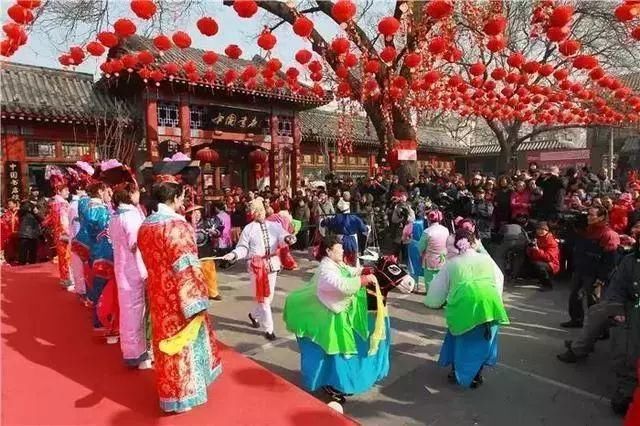 快去北京这几家庙会，更是热闹非凡，惊喜不断，浓的化不开的年味