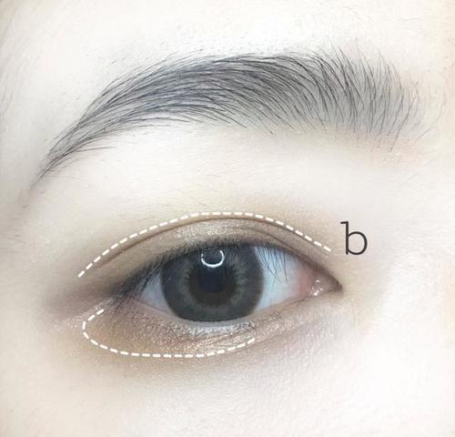 肿眼泡单眼皮内双怎么画眼妆?这样画既日常又