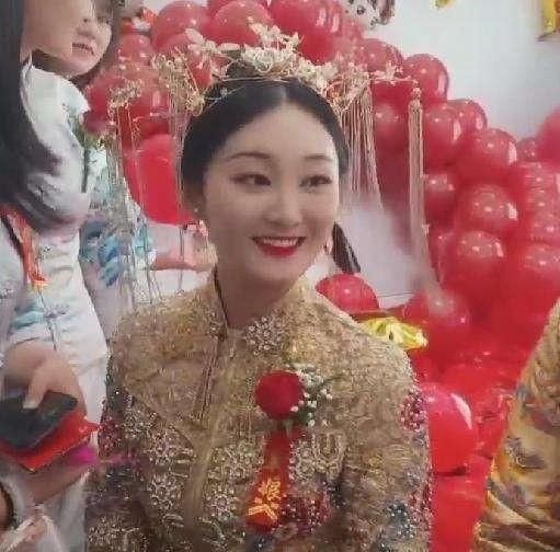63岁紫金矿业董事长陈景河娶38岁妻子:她是一座高品位金矿