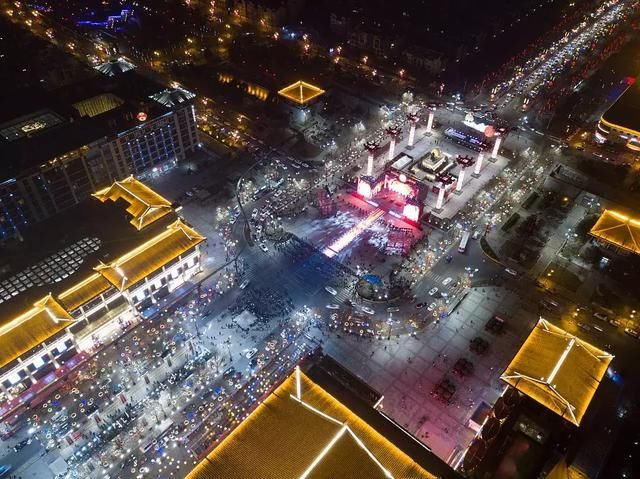 昨夜，西安点亮了半个中国！无数人被美哭，最美的图在这里