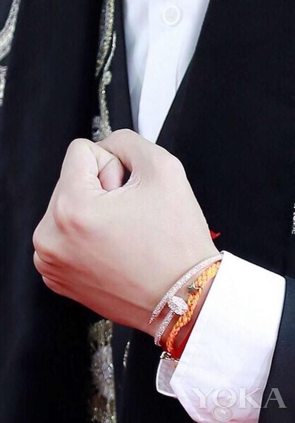 北京小爷爱上北京小妞 鹿晗关晓彤同款珠宝和