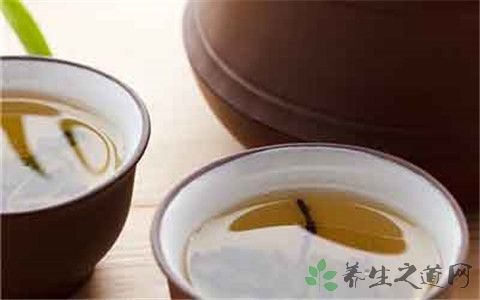 半夜吐酸水喝茶有用吗