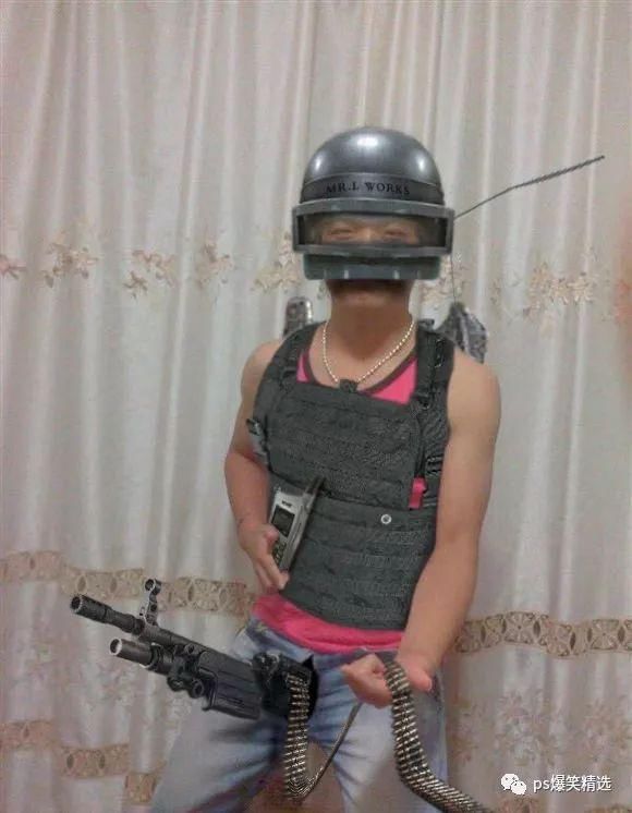 求大神帮我p一个三级头和和98k,我是吃鸡迷妹