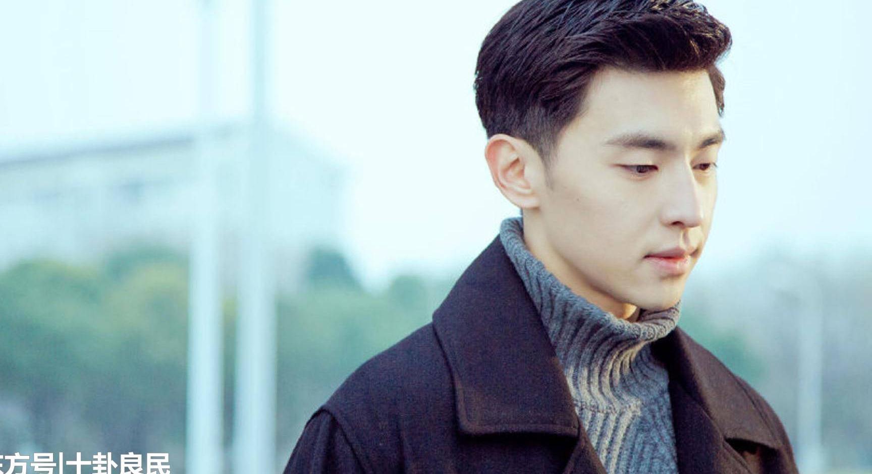 年度人气剧星排名:赵丽颖第九,杨紫第六,第一的