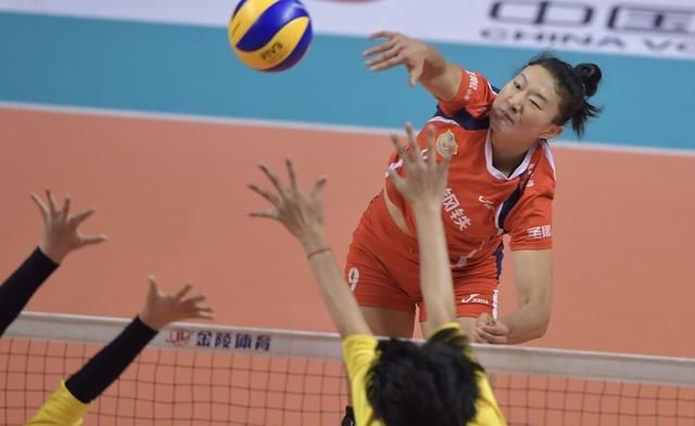 江苏女排卫冕前景蒙阴影 惠若琪张常宁或失两