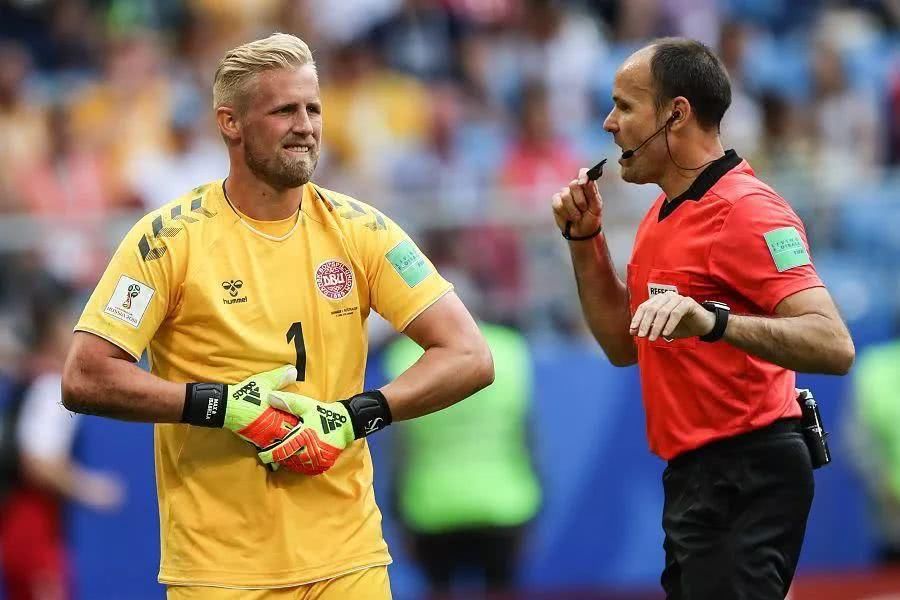 小组赛未过半 11粒点球让世界杯变点球杯 V