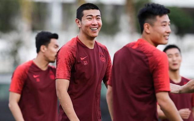 张琳芃停赛,主力中后卫或被委以重任,连过三人