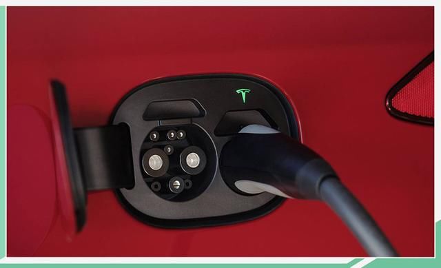 特斯拉超充电慢