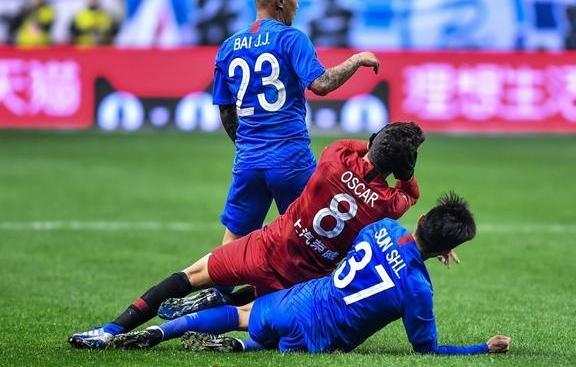 德比战后上海申花内部对柏佳骏处以重罚,球迷