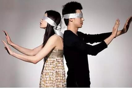 老师您好,想让您看看我的婚姻,我是女性,1979年