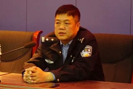 榆中交警召开 五一 节前驾驶员安全工作会议