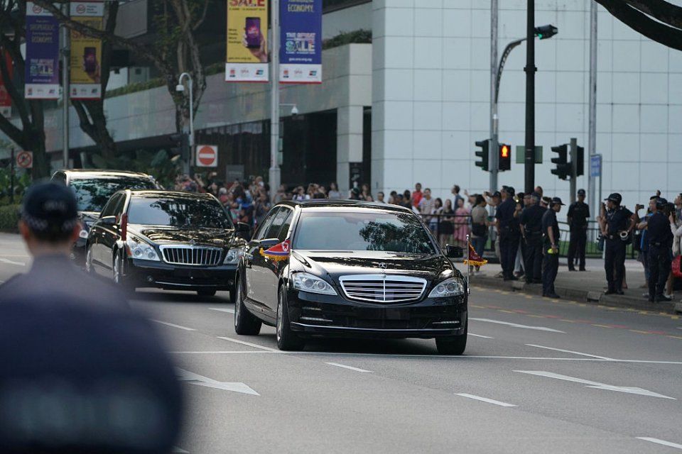 金正恩抵达新加坡 会见新加坡总理李显龙