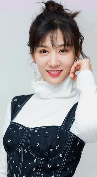 10年前她演欺负郑爽的金娜娜,现在她却演郑爽