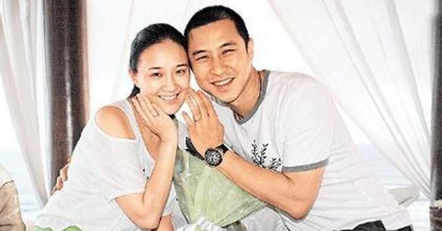 8年婚姻正式破灭！又一女星宣布离婚！2个女儿还蒙在鼓里