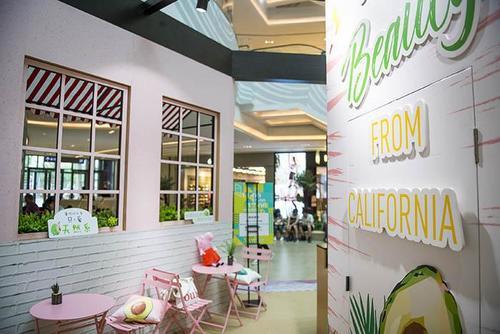 首家快闪轻松达成60万目标,嘉莉比奥乘胜进军