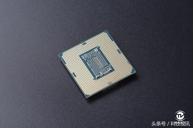 6核心 性能暴增 英特尔八代酷睿i7-8700K超频