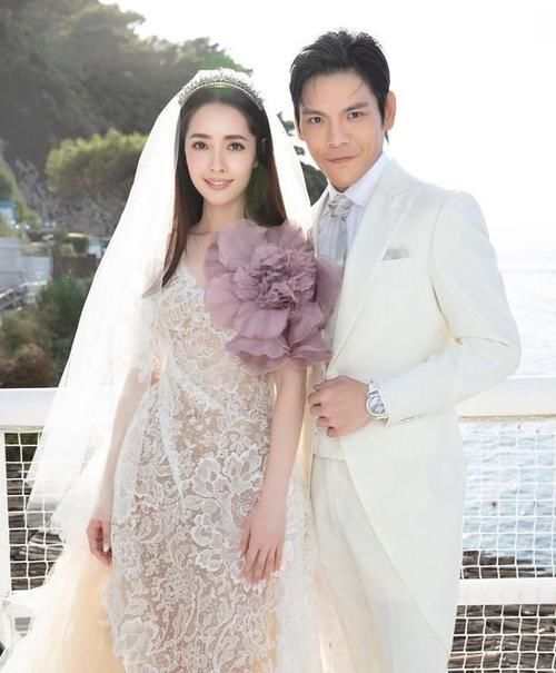 郭碧婷产子细节曝光: 医院简陋宝宝物品敷衍，生产中向太根本不在