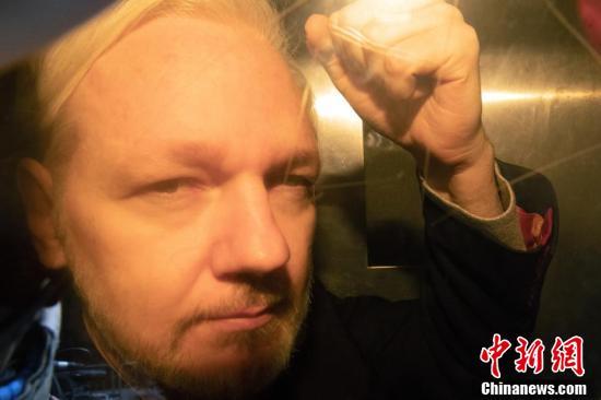 维基解密创始人阿桑奇在英国被判服刑50个星