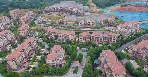 国家v国家路进别墅群?被罚116万仍猖狂!问万装30227别墅平米图片
