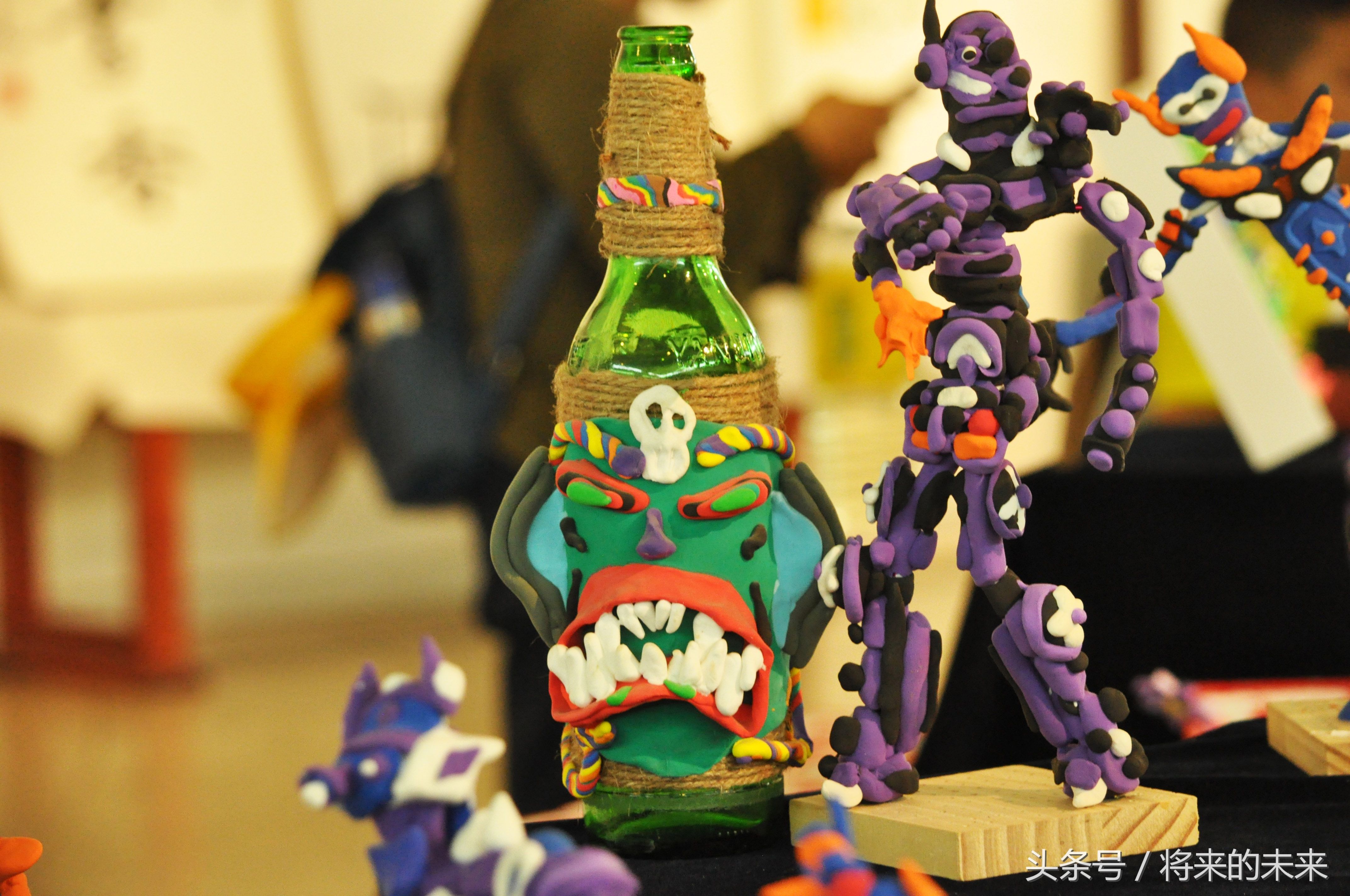 北京小学生“脑洞大开”，变废为宝“打造”超美工艺品