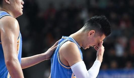 林书豪上海篮球赛