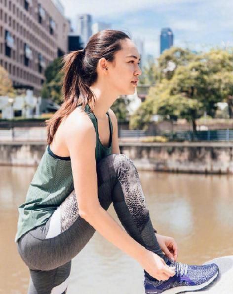 这个96年的妹纸火了 不仅仙气十足美到开挂还