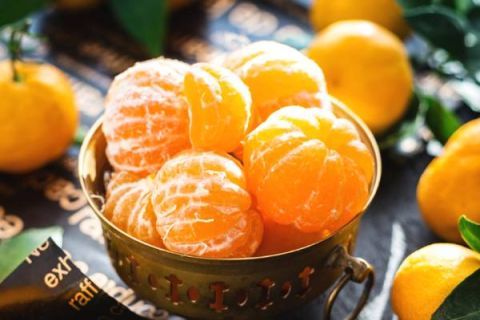 有人说一个橘子十副药要多吃,这是什么意思呢