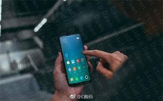 撞车苹果虐三星Note8?小米Mix2传闻汇总:谁与