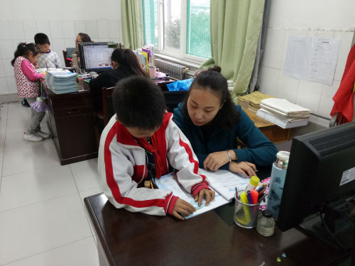 济南高新区鸡山小学合力打好 学困生 转化攻坚